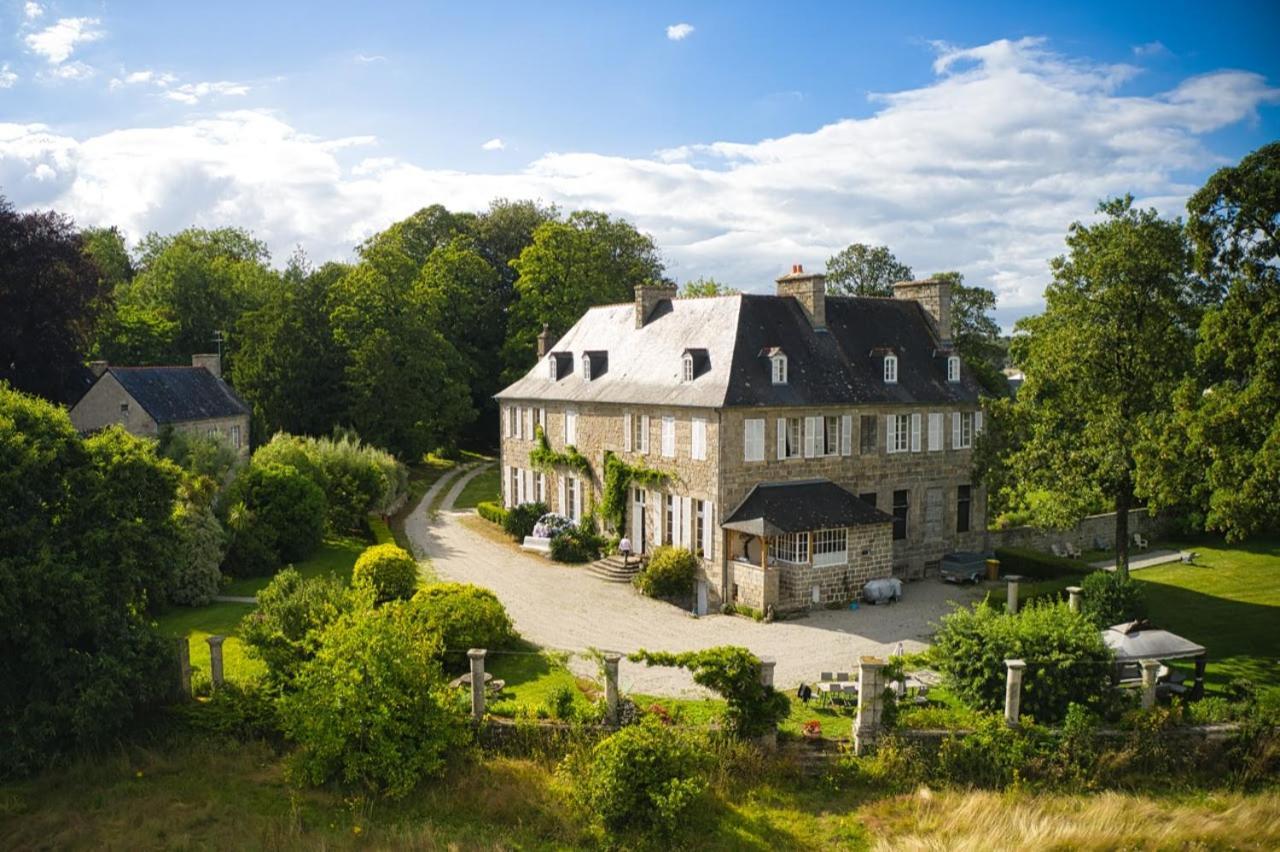 Les Gites De Roz-Maria Quintin ภายนอก รูปภาพ